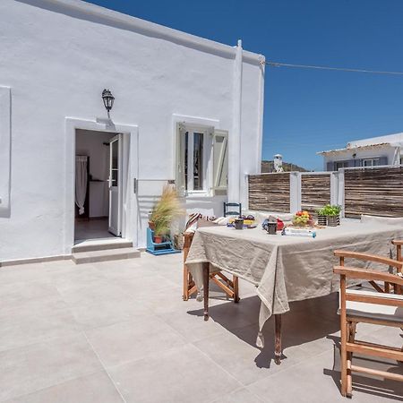 Plakes Sea View Apartment Plaka (Milos) Eksteriør bilde