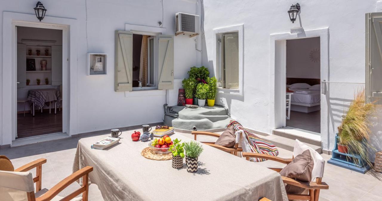 Plakes Sea View Apartment Plaka (Milos) Eksteriør bilde