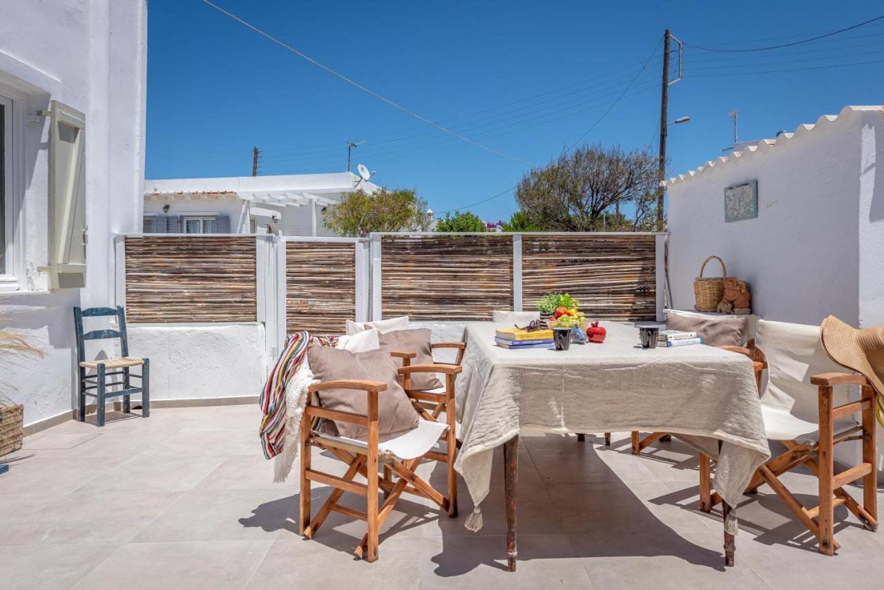 Plakes Sea View Apartment Plaka (Milos) Eksteriør bilde